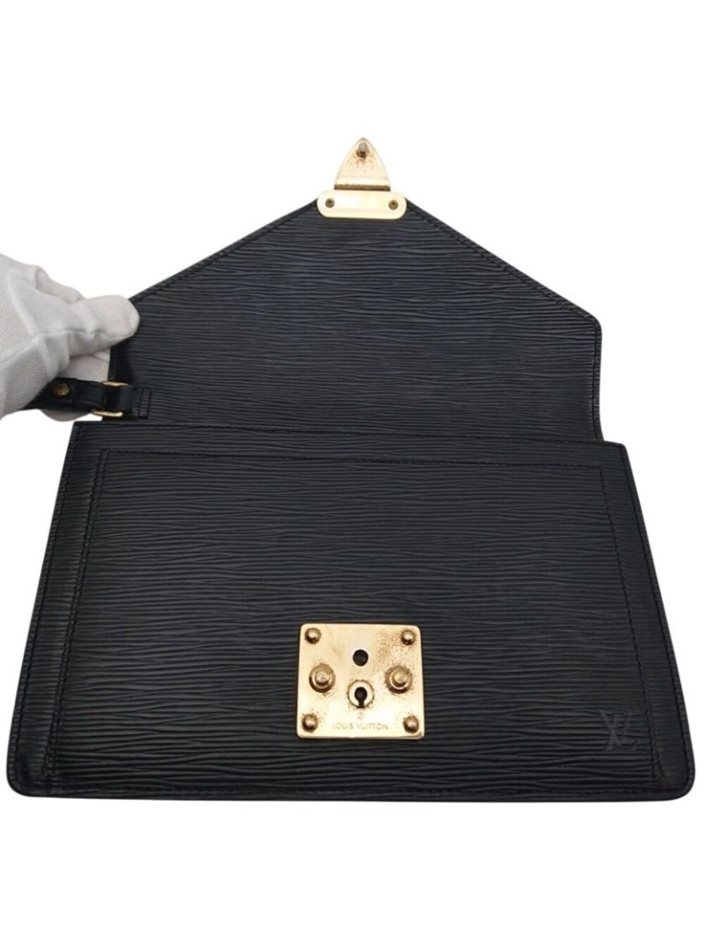 Louis Vuitton Epi Series Dragonne Second Bag Leather Black - Picture 13 of 16